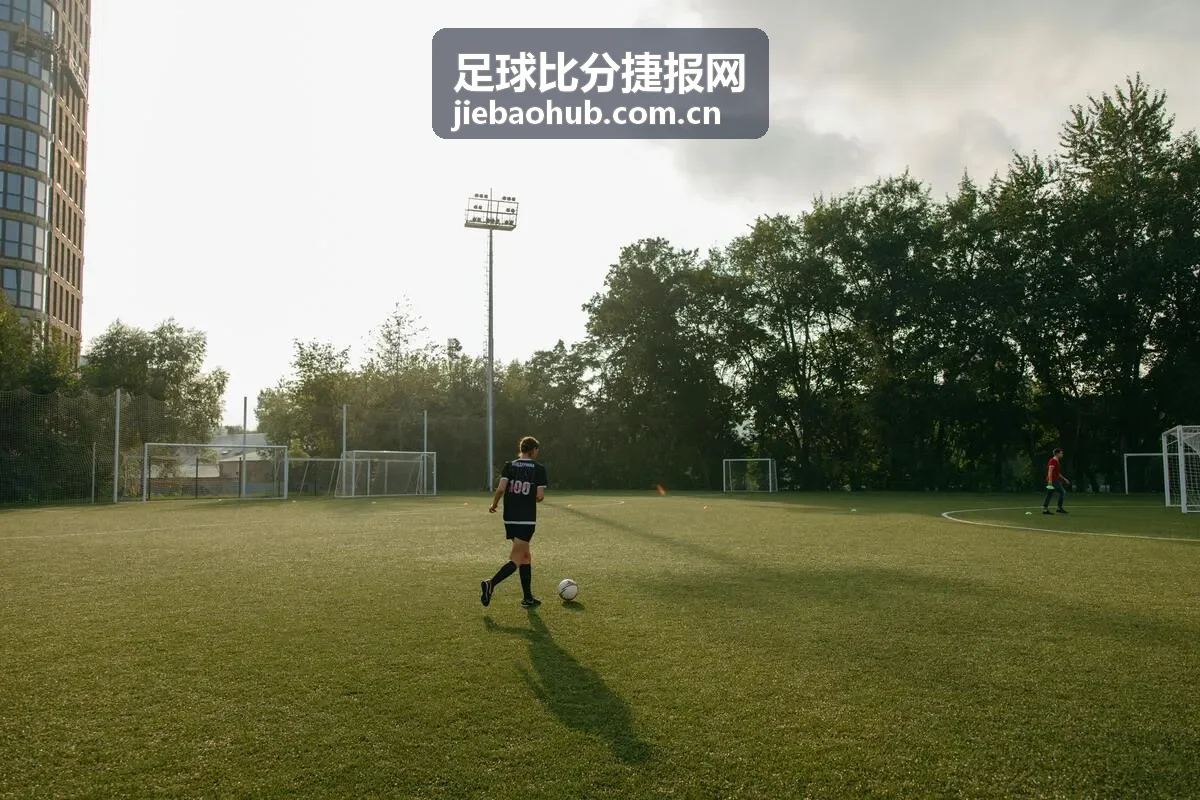 足球比分捷报网 中超焦点战封面